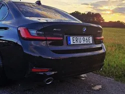 Svart Begagnad 2020 BMW 320 Sport Line Sedan | 299 000 kr (Superpris)