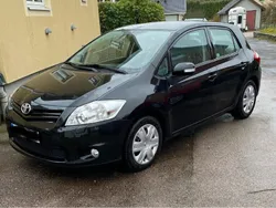 Begagnad 2012 Toyota Auris | 60 000 kr
