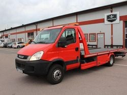 Röd Begagnad 2009 Iveco Daily Van | 189 000 kr