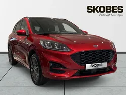 Röd Begagnad 2022 Ford Kuga ST-Line X SUV | 299 000 kr (Dyr)