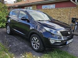 Svart Begagnad 2015 Kia Sportage Comfort SUV | 100 000 kr (Marknadspris)