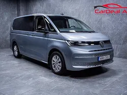 Silver Begagnad 2023 VW Multivan Minibuss | 498 800 kr (Superpris)