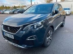 Grå (grå metallic) Begagnad 2020 Peugeot 3008 GT SUV | 239 000 kr (Marknadspris)
