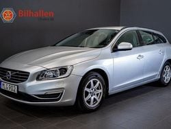 Silver Begagnad 2016 Volvo V60 Momentum Kombi | 99 900 kr (Superpris)