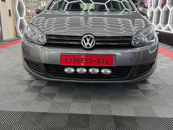 Grå Begagnad 2010 VW Golf VI Halvkombi | 97 900 kr (Lite dyr)