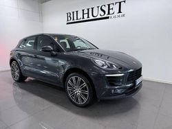 Grå Begagnad 2016 Porsche Macan SUV | 319 900 kr (Marknadspris)