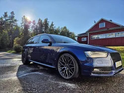 Blå Begagnad 2015 Audi A4 Sport Kombi | 151 000 kr (Marknadspris)