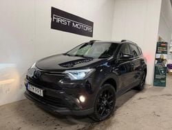Svart Begagnad 2018 Toyota RAV4 Hybrid Edition SUV | 229 900 kr (Marknadspris)