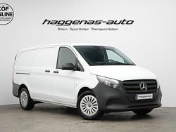 Vit Begagnad 2025 Mercedes Vito Van | 569 000 kr