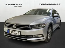 Silver (reflexsilver metallic) Begagnad 2016 VW Passat Kombi | 179 900 kr (Marknadspris)