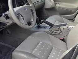 Gul Begagnad 2007 Volvo V70 Kombi | 38 000 kr (Marknadspris)