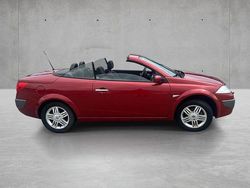 Röd Begagnad 2006 Renault Mégane Cabriolet Cab | 24 900 kr (Marknadspris)
