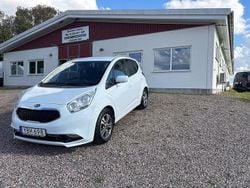 Vit Begagnad 2015 Kia Venga Comfort Halvkombi | 119 000 kr (Marknadspris)