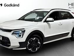 Vit (white) Begagnad 2022 Kia e-Niro SUV | 319 900 kr (Dyr)