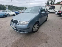Ljusgrå Begagnad 2004 Skoda Fabia Halvkombi | 24 900 kr