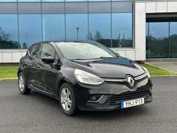 Begagnad 2017 Renault Clio IV Intens Halvkombi | 82 000 kr (Bra pris)