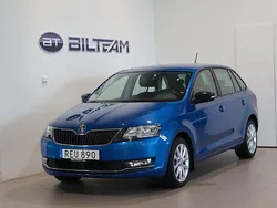 Blå (raceblå metallic) Begagnad 2017 Skoda Rapid Style Halvkombi | 139 900 kr (Marknadspris)