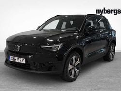 Svart Begagnad 2023 Volvo XC40 Core SUV | 329 000 kr