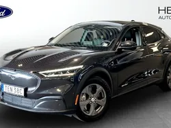 Grå (grey) Begagnad 2021 Ford Mustang Mach-E Standard Range SUV | 369 900 kr (Marknadspris)