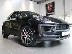 Svart Begagnad 2023 Porsche Macan S SUV | 895 000 kr (Lite dyr)