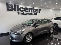 Grå Begagnad 2015 Renault Clio GrandTour Kombi | 89 900 kr (Marknadspris)