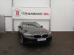 Svart Begagnad 2022 BMW 530e Sport Line Kombi | 379 900 kr (Superpris)