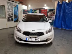 Vit Begagnad 2013 Kia Ceed Sportswagon Kombi | 69 900 kr (Lite dyr)