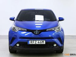 Blå Begagnad 2019 Toyota C-HR Active SUV | 209 900 kr (Marknadspris)