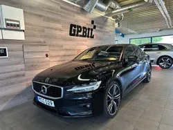 Svart Begagnad 2019 Volvo S60 R-Design Sedan | 269 000 kr