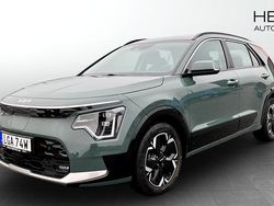 Grön (green) Begagnad 2022 Kia e-Niro SUV | 309 900 kr (Marknadspris)
