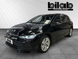 Grenadilla black metallic Begagnad 2024 VW Golf VIII GT Halvkombi | 269 000 kr (Bra pris)