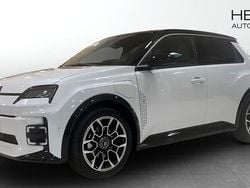 Vit Ny 2025 Renault 5 E-Tech Halvkombi | 450 600 kr (Lite dyr)