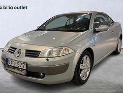 Ljusgrå Begagnad 2004 Renault Mégane Cabriolet Cab | 25 000 kr (Marknadspris)