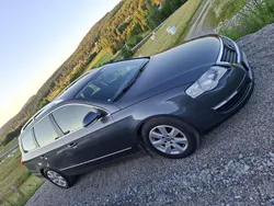 Grå Begagnad 2010 VW Passat Sportline Kombi | 30 000 kr (Marknadspris)