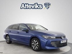Blå Begagnad 2024 VW Passat Kombi | 334 900 kr (Lite dyr)