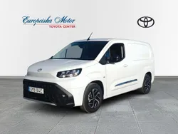 Vit Ny 2024 Toyota Proace City Van | 519 000 kr (Marknadspris)