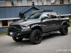 Mörkgrå (grå) Begagnad 2015 RAM 1500 Pickup | 499 900 kr