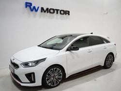 Vit Begagnad 2020 Kia ProCeed GT Halvkombi | 199 700 kr (Marknadspris)