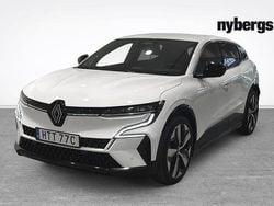 Vit Begagnad 2023 Renault Mégane IV Techno Halvkombi | 310 000 kr