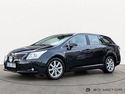 Mörkblå (blå) Begagnad 2010 Toyota Avensis Kombi | 69 800 kr (Bra pris)