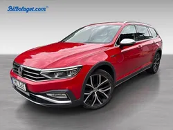 Röd Begagnad 2020 VW Passat Alltrack Kombi | 269 900 kr (Lite dyr)