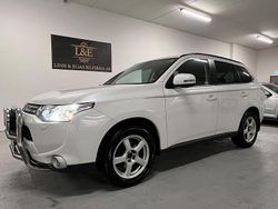 Vit Begagnad 2012 Mitsubishi Outlander SUV | 119 900 kr (Lite dyr)