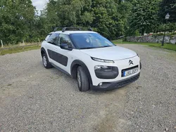 Vit Begagnad 2015 Citroën C4 Cactus Halvkombi | 49 000 kr (Dyr)