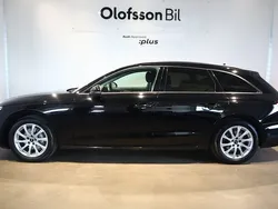 Brilliantsvart Begagnad 2022 Audi A4 Proline Kombi | 299 000 kr (Bra pris)