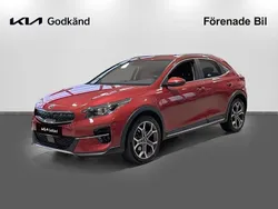 Röd (infra red) Begagnad 2021 Kia XCeed Advance SUV | 239 000 kr (Marknadspris)