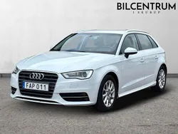 Vit Begagnad 2015 Audi A3 Sportback Halvkombi | 79 900 kr (Marknadspris)
