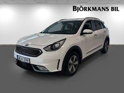 Vit Begagnad 2019 Kia Niro Advance SUV | 189 900 kr (Marknadspris)
