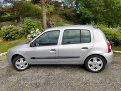 Grå Begagnad 2007 Renault Clio R.S. Halvkombi | 24 500 kr (Marknadspris)