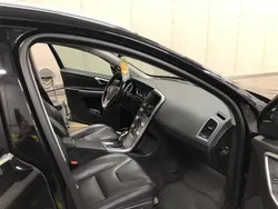 Svart Begagnad 2017 Volvo XC60 Standard SUV | 214 000 kr (Marknadspris)