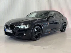 Svart Begagnad 2017 BMW 320 M Sport Sedan | 204 900 kr (Marknadspris)